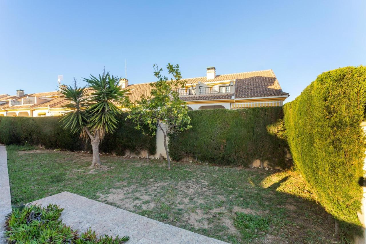 Pool-Side Townhouse In Cabo Roig Villa Orihuela Buitenkant foto